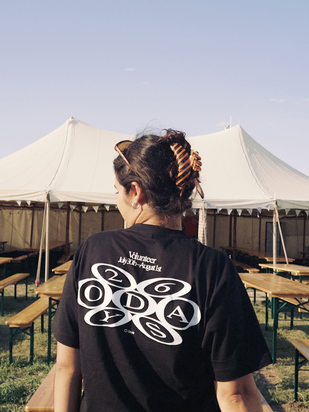 O Days volunteer T-shirt in use